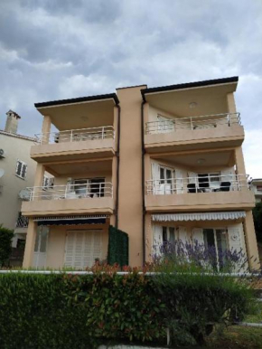 APARTMANI INES RABAC